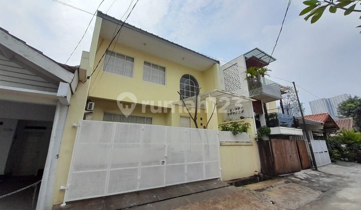 Beautiful Ready-to-Occupy House in Pondok Timur Mas, South Bekasi - 3 Bedrooms, Safe & Flood-Free Environment Beautiful Ready-to-Occupy House in Pondok Timur Mas, South Bekasi - 3 Bedrooms, Safe & Flood-Free Environment