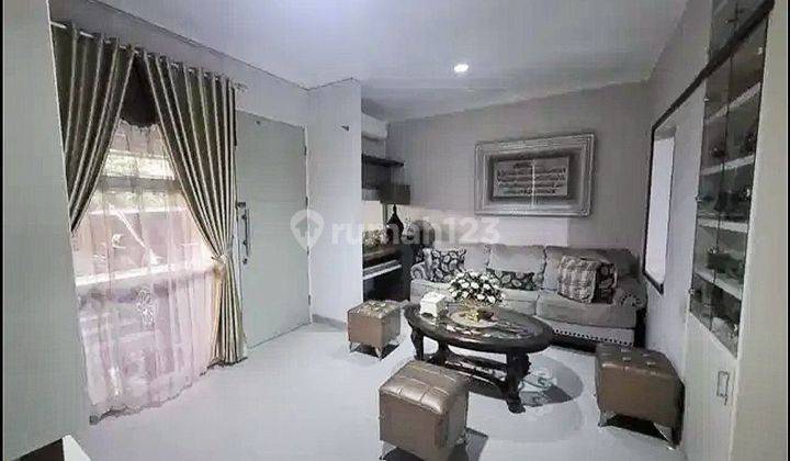 Dijual Rumah 3 Lantai di Grand Wisata, Bekasi 2