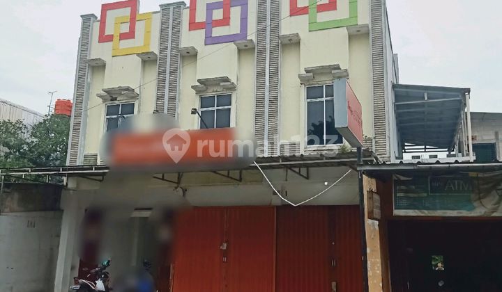 For Rent: Strategic 2.5-Story Shop House in East Bekasi