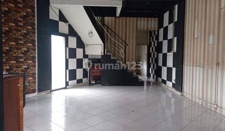 Disewakan Ruko 2,5 Lantai di Pekayon, dekat Grand Galaxy bekasi 2