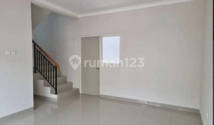 Disewakan Rumah Di Cluster Monte Farella, Grand Wisata Bekasi 2