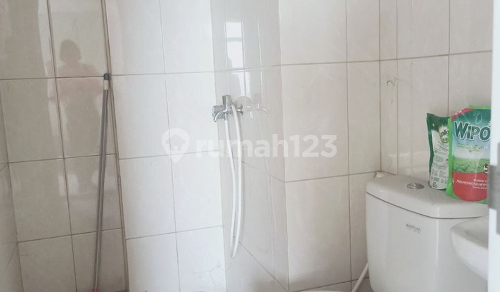 For Sale Brand New Springlake Apartments Summarecon Bekasi 2