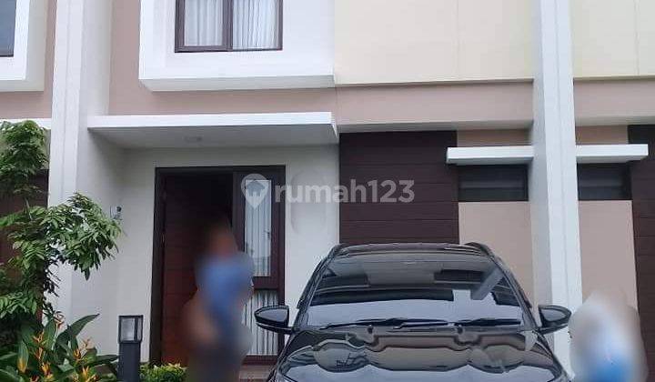 Dijual Cepat Rumah 2 Lantai Di Summarecon Bekasi  1