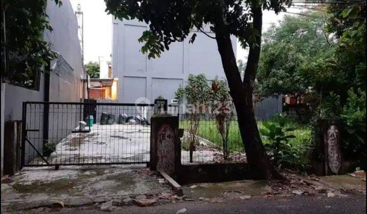 Disewakan Tanah Hook untuk Usaha/Hunian di Cilandak 1