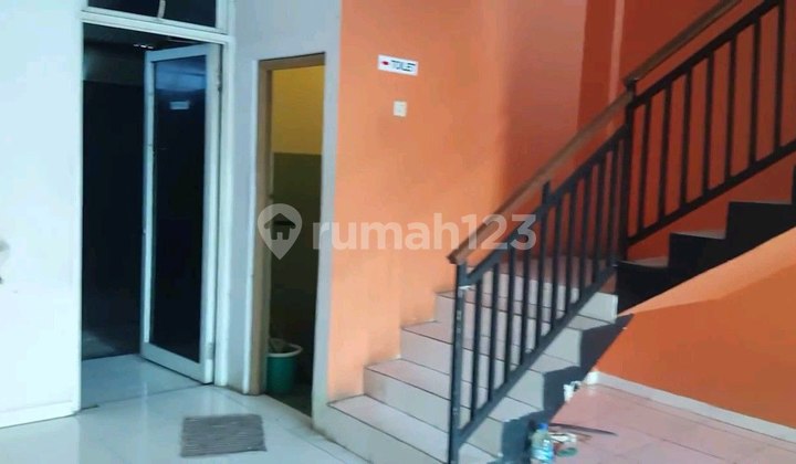 For Rent: 3-Story Shop House on Jl. Bangka Raya, South Jakarta