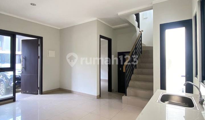Dijual Cepat Rumah Summarecon Crown Gading, Bekasi 2