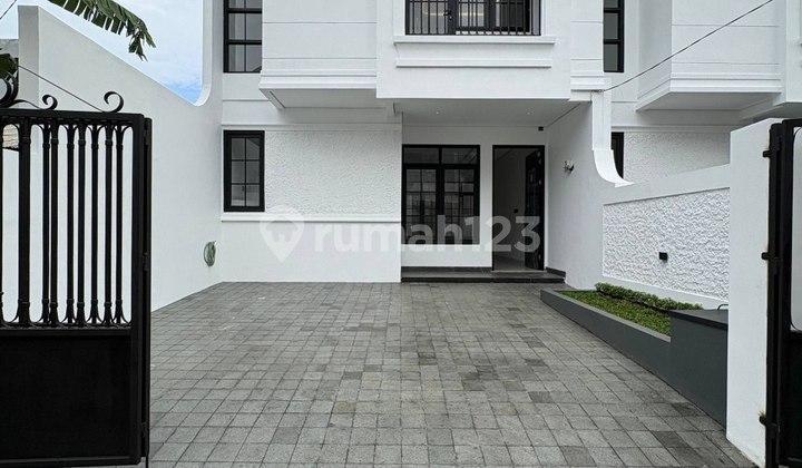 Rumah Baru Desain Minimalis Dalam Komplek Duren Sawit, Jaktim Rumah Baru Desain Minimalis Dalam Komplek Duren Sawit, Jaktim