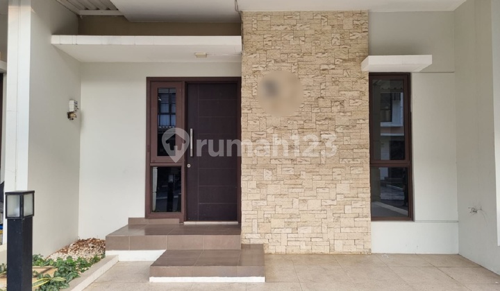 For Sale Semi-Furnished House Summarecon Bekasi 2