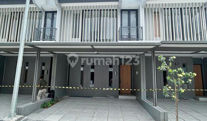 For Quick Sale: Grand Wisata Bekasi Cluster House
