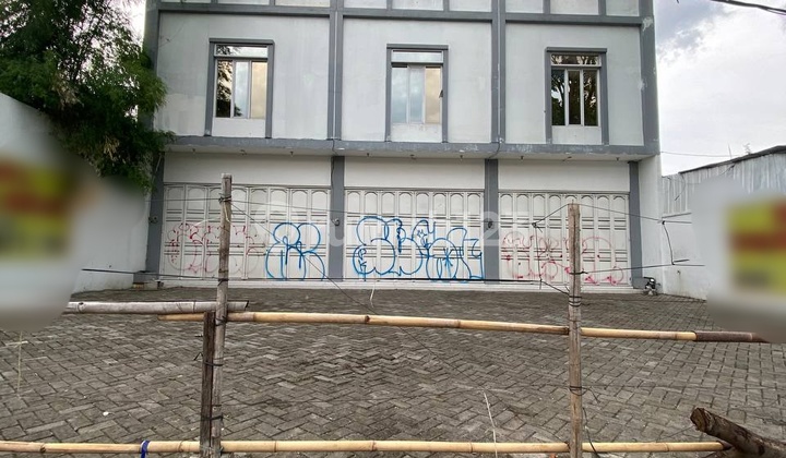 Disewakan/dijual Ruko Gandeng Jl. Raya Bogor-pasar Rebo