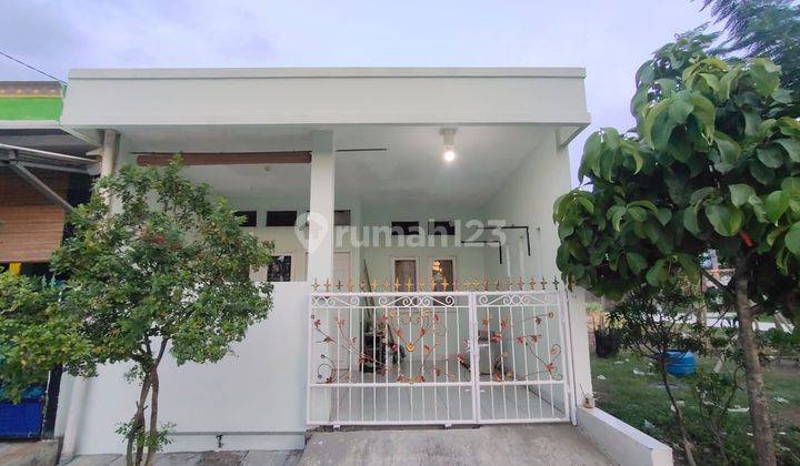 Rumah Hook 1 Lantai Rapi Di Villa Gading Harapan 1