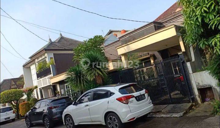 DIJUAL. CEPAT RUMAH 2 LANTAI DI PONDOK PEKAYON INDAH 1