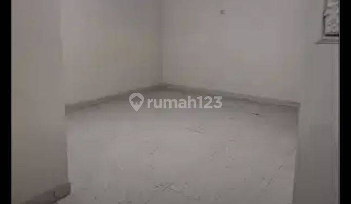 DIJUAL RUMAH 2 LANTAI FULL RENOVASI 2