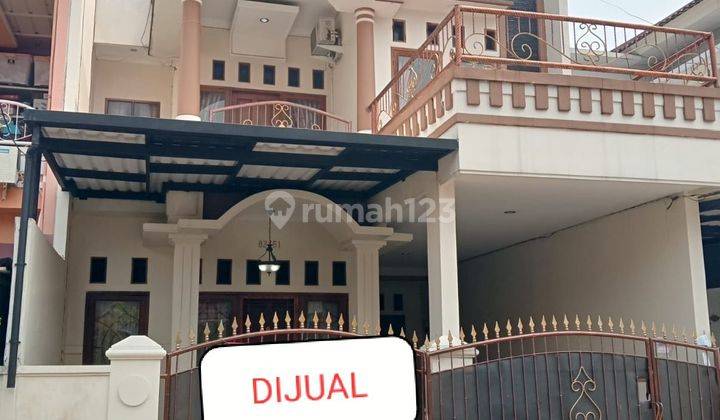 Dijual Cepat Rumah Bagus 2 Lantai Di Villa Galaxy 1