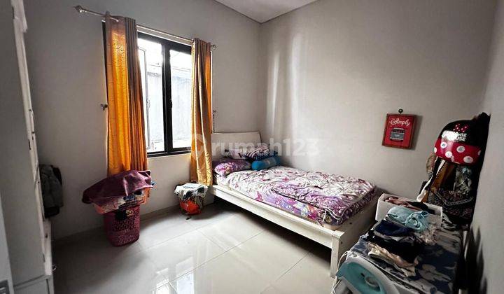 Dijual Rumah Nyaman  2 Lantai Di Billy Moon Pondok Kelapa 2