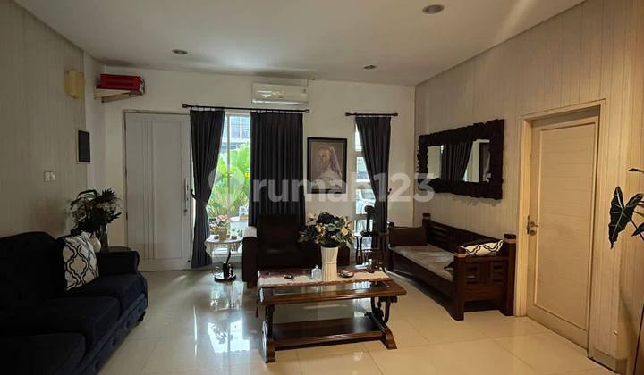 Rumah Cluster 2 Lantai di Grand Galaxy City, Lokasi Strategis , Dijual Cepat!!! (Ref) 2