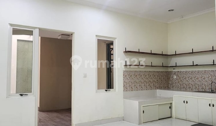 [No Cobroke] Volta Scientia Serpong Rumah 4 KT Unfurnished Cantik Rapi Terawat Lokasi Strategis Lingkungan Nyaman