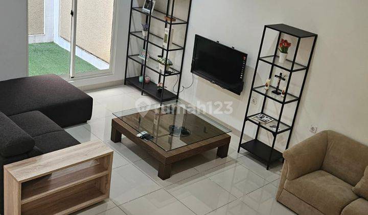 Flamingo 9x16 Full Furnish 3KT+1 The Springs Gading Serpong Rapi Bersih Siap Huni 1