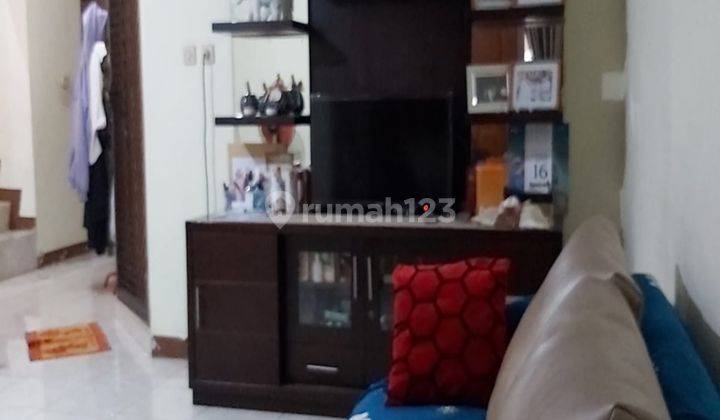 Poris Indah Rumah 2 Lantai SHM 4KT Lb.200 Siap Huni Tangerang Cipondoh 1