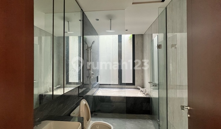 Lyndon Type Width 12 Beautiful 3 Floors 5+1 Rooms Full Marble Luxury In Navapark