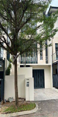 [No CoBroke] Navapark BSD Lancewood Serpong Rumah Semi Furnished 3 Kt Mewah Rapi Hadap Utara Siap Huni Lokasi Strategis Lingkungan Nyaman 1