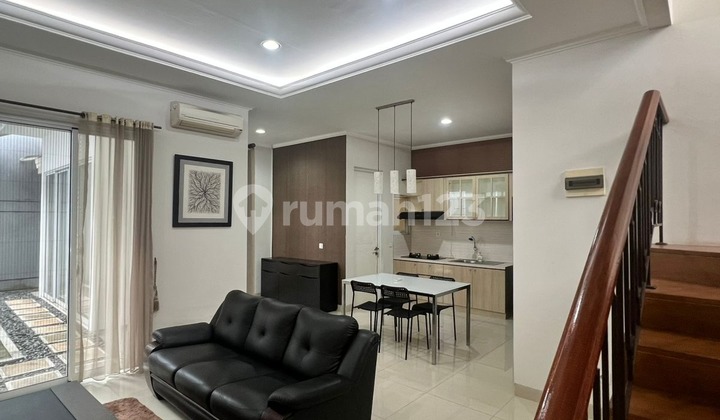 Whitsand Greenwich Bsd Rumah Semi Furnished Super Rapi Cantik Lengkap Siap Huni Lokasi Strategis Lingkungan Nyaman 2