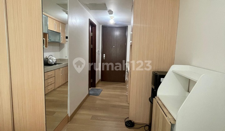 Apartemen U Residence Karawaci Studio 1 KT Full Furnished Lengkap SPC Flooring Cantik Murah Siap Huni Lokasi Strategis Lingkungan Nyaman Apartemen U Residence Karawaci Studio 1 KT Full Furnished Lengkap SPC Flooring Cantik Murah Siap Huni Lokasi Strategis Lingkungan Nyaman