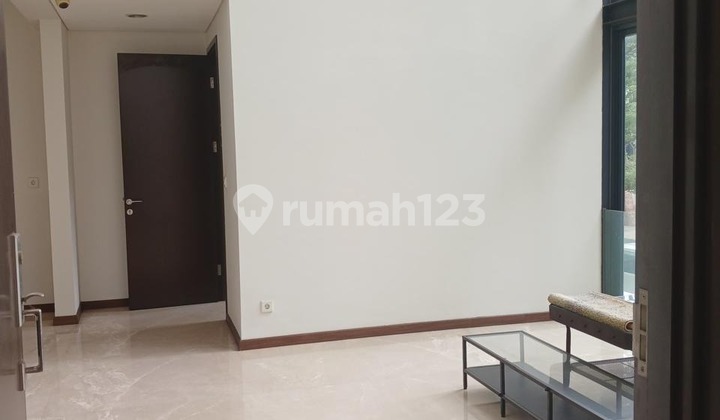 [No Cobroke] Lancewood Navapark Bsd Rumah 4 Kt Semi Furnished Hadap Timur Rapi Cantik Siap Huni Lokasi Strategis Lingkungan Nyaman 2