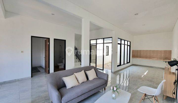 Nusa Loka Bsd Rumah Unfurnished 4 Kt SHM Belum Pernah Huni Sudah Renovasi Rapi Luas Lokasi Strategis Lingkungan Nyaman 1