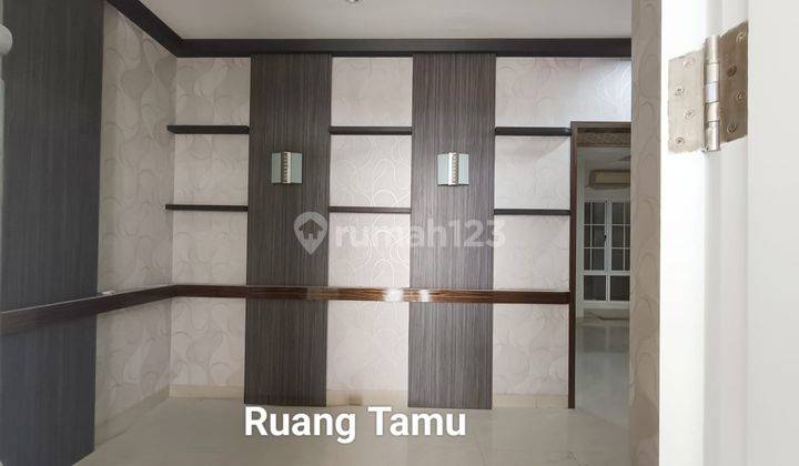 Menaggio Serpong Rumah Semi Furnished 4 Kt Rapi Cantik Ada Taman Siap Huni Lokasi Strategis Mewah 2