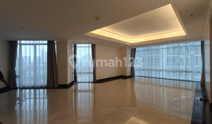 For Rent Four Seasons Semi Furnished Middle Floor For Rent Four Seasons Semi Furnished Middle Floor