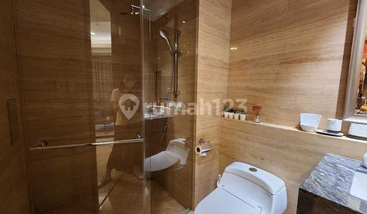 FOR RENT SOUTH HILLS FULLY FURNISHED LOW FLOOR 2