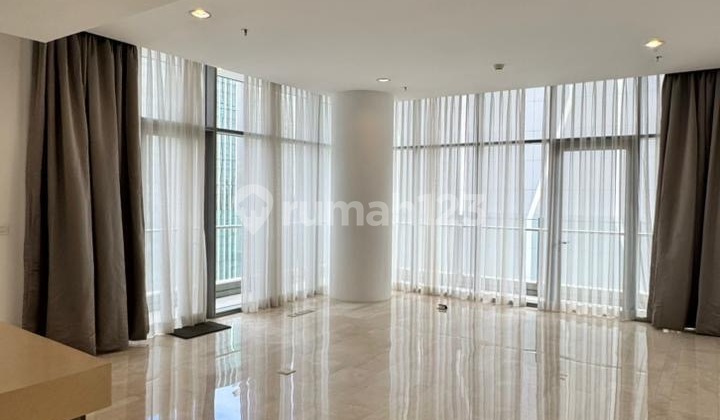For Sale Apartemen Verde Two Semi Furnished Middle Floor