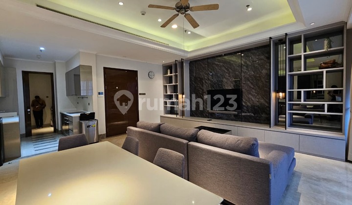 For Rent District 8 Fully Furnished Middle Floor 2