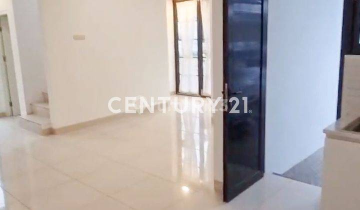 Rumah Cantik 2 Lantai Semi Furnished Area Bintaro Sektor 9 N13477 2