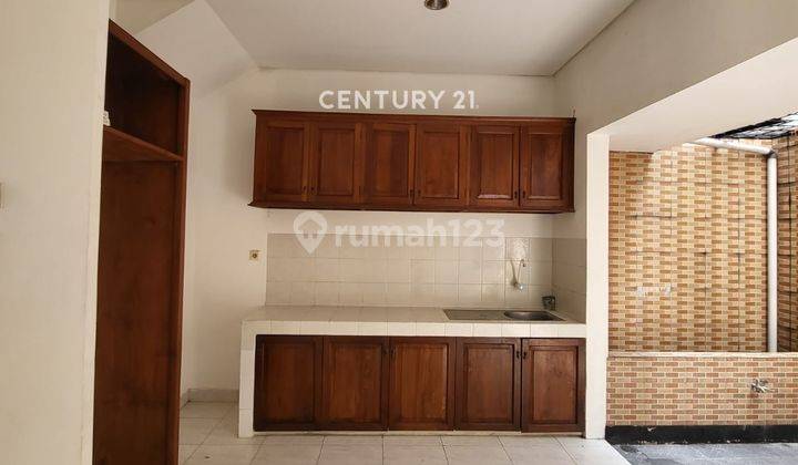 Disewakan Rumah Hunian Modern Di Cluster Emerald Bintaro SC14668 2