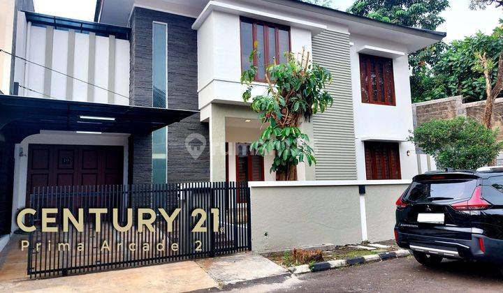 Rumah Modern Tropis Ada Taman Depan Dan Belakang Di Sektor 9 Bintaro 13481
 1