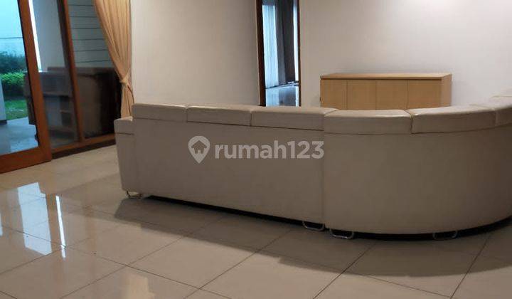 Rumah Lux Bagus Kawasan Elit Setra Sari Siap Anda Miliki  2