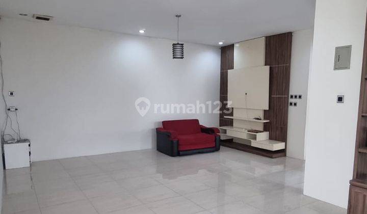 Bagus Murah Nego Rumah 2 Lantai Furnished di Taman Cibaduyut  1