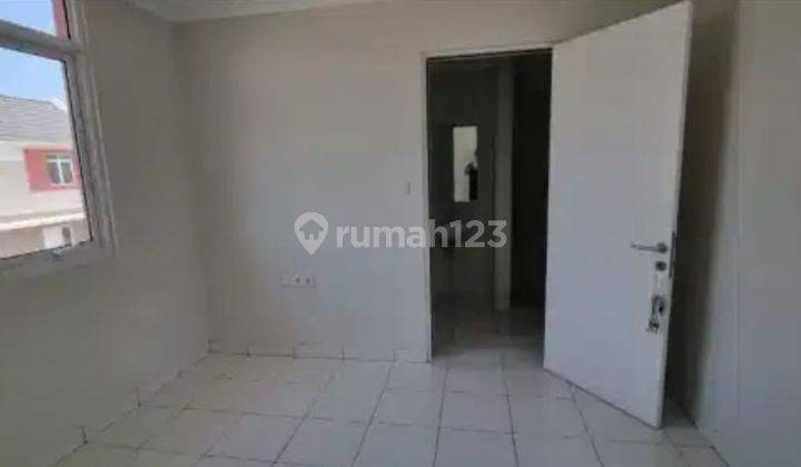 Nego Rumah SHM Bagus 2 Lantai Summarecon Bandung Bisa Sewa 2