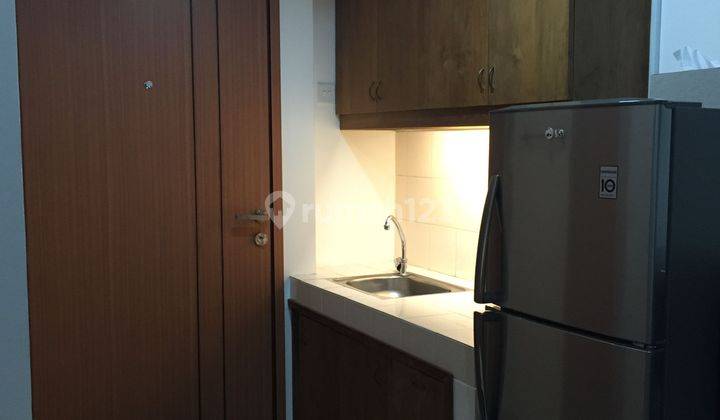 Apartemen Margonda Residence 3 Tipe Studio Plus. Semi Furnished.Kondisi bagus. Hadap Kolam Renang. Posisi Diatas D MALL & Connect Ke HOTEL SANTIKA DEPOK 2