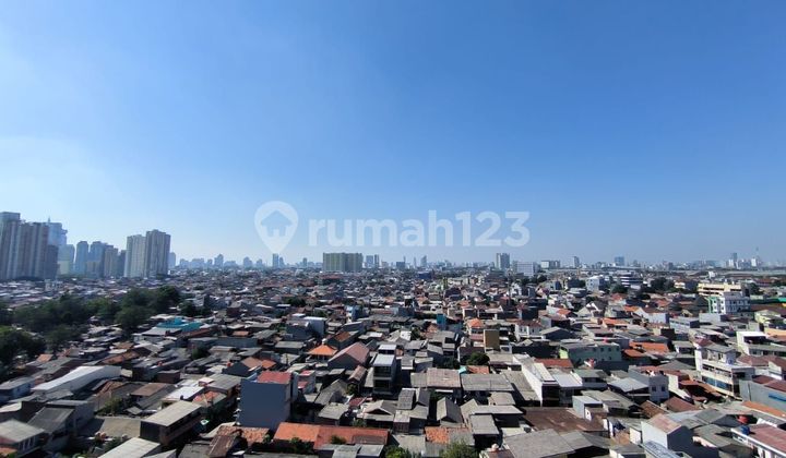 Apartemen Casa Grande Phase 2 3 Kamar Tidur private lift Furnished 2