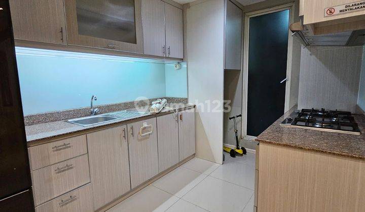 Apartemen Casa Grande 3 Kamar Tidur Semi Furnished Bagus 2