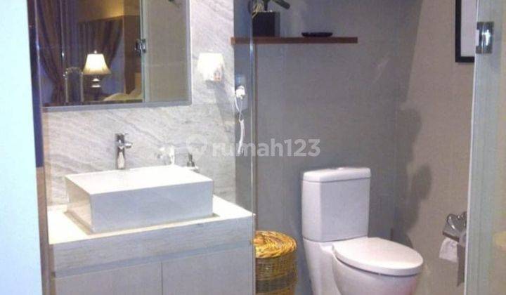 kamar mandi  apartemen residence 8 @senopati 1