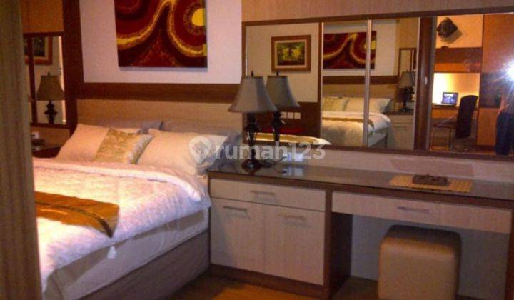 kamar tidur  apartemen residence 8 @senopati 1