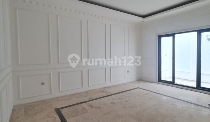New Luxury House in Jagakarsa 2