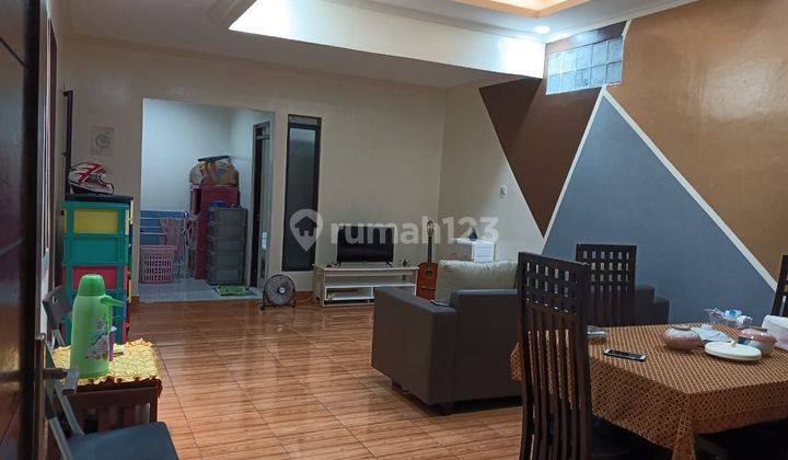 Rumah Siap Huni Cantik Dan Menawan Di Bsd Serpong, Dekat Tol Bsd  1