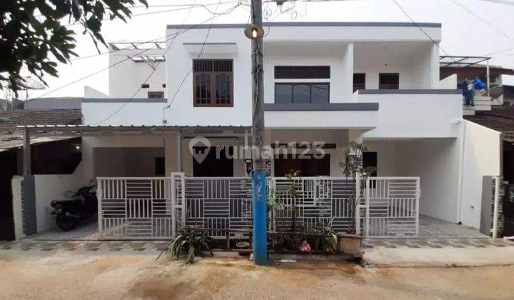 Rumah 2 Lantai Banyak Kamar, Lokasi Strategis Dekat Kawasan Elite Depok, Selangkah Ke Tol Pintu Margonda/Cijago  2