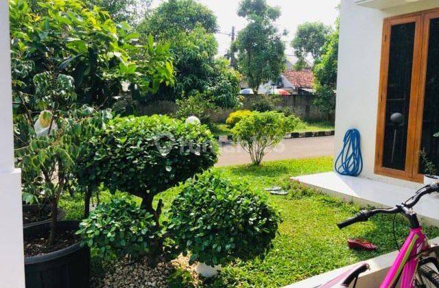 Rumah 2 Lantai Siap Huni Cantik Dan Terawat Area Mampang, Hook Dlm Cluster Asri Dan Nyaman  2