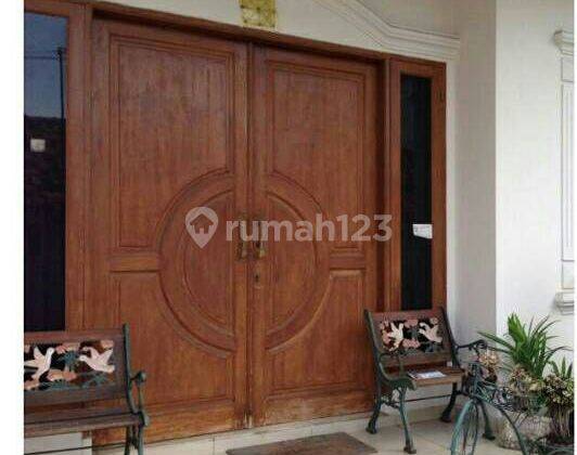 Rumah 2 Lantai Dekat Perkantoran Kramat 2